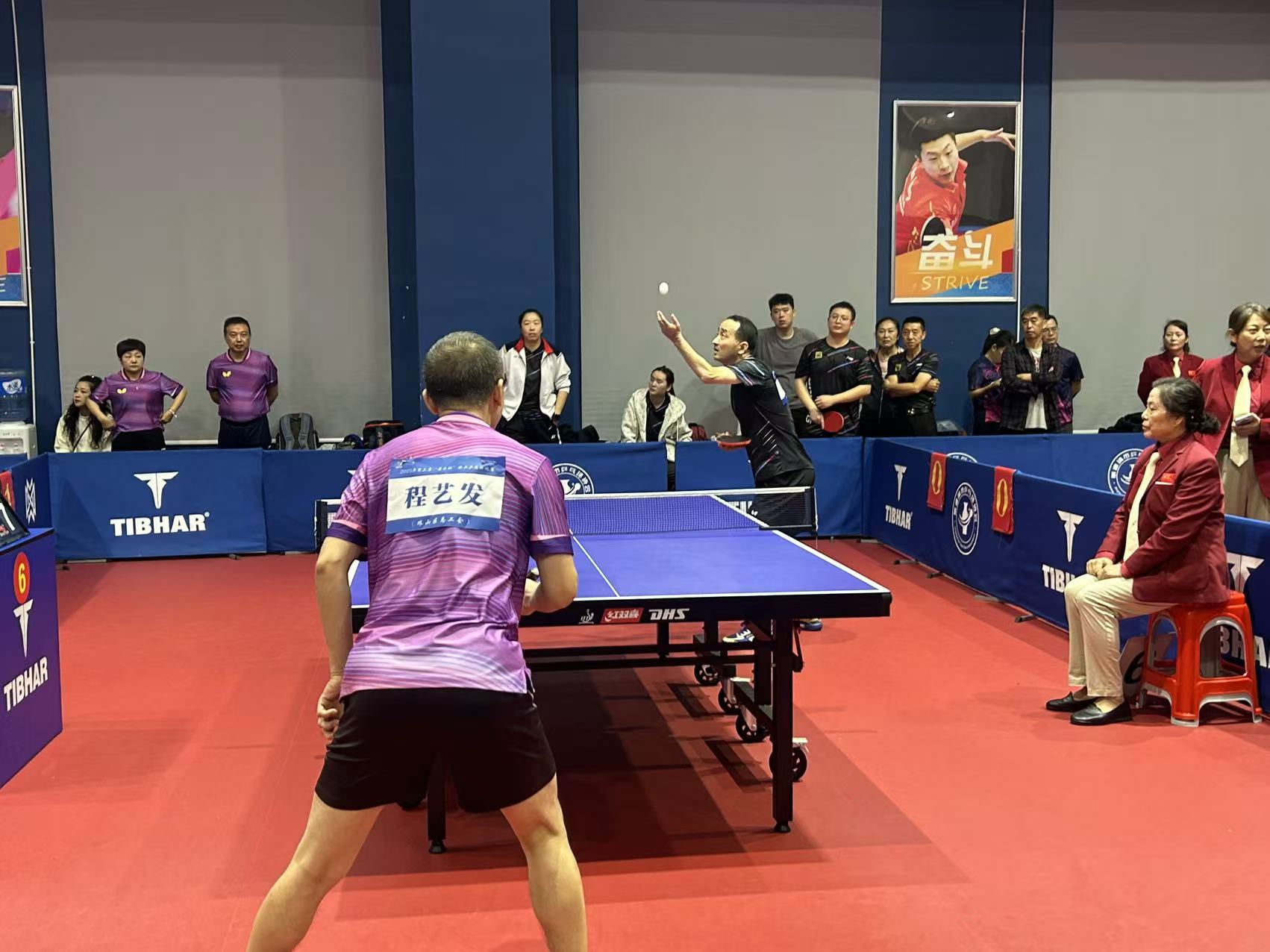 比賽現(xiàn)場(chǎng)02.jpg 比賽現(xiàn)場(chǎng)02.jpg